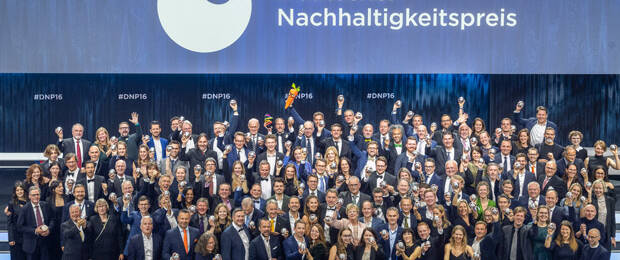 "Das große Bild" – alle 100 Preisträger des DNP Unternehmen, #DNP16 (Bild: Chrisitan Köster)