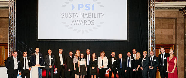Stolze Preisträger im Wiesbadener Kurhaus: die Gewinner der PSI Sustainability Awards 2017