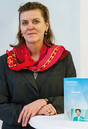 Monika  Hägel-Ewert, ­ Betriebsorganisation,  Sparkassen- Versicherung,  Stuttgart