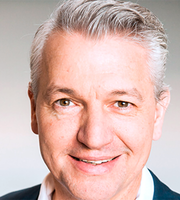 Wolfgang Lang, Gründer und Geschäftsführer von Crowdfox