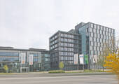 DG Verlag in Wiesbaden: betreut rund 900 Volks- und Raiffeisenbanken, rund 2000 Waren- und Dienstleistungsgenossenschaften und Unternehmen im genossenschaftlichen Verbund (Bild: DG Verlag)